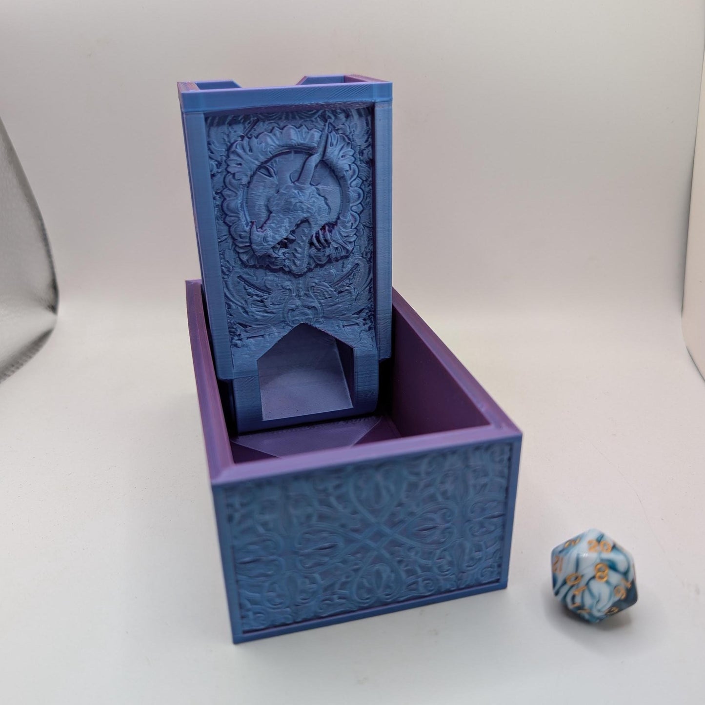 Folding Dice Tower - Dragon Desgin