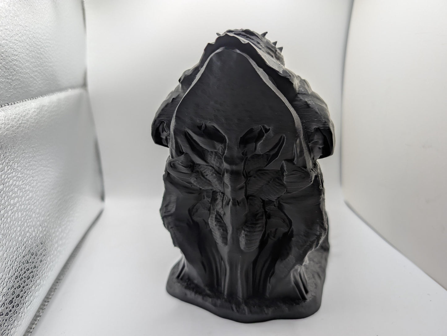 Xenomorph Dice Tower