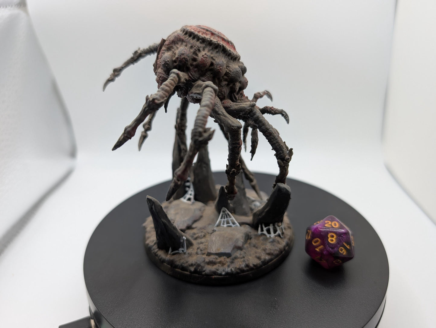 Giant Phase Spider