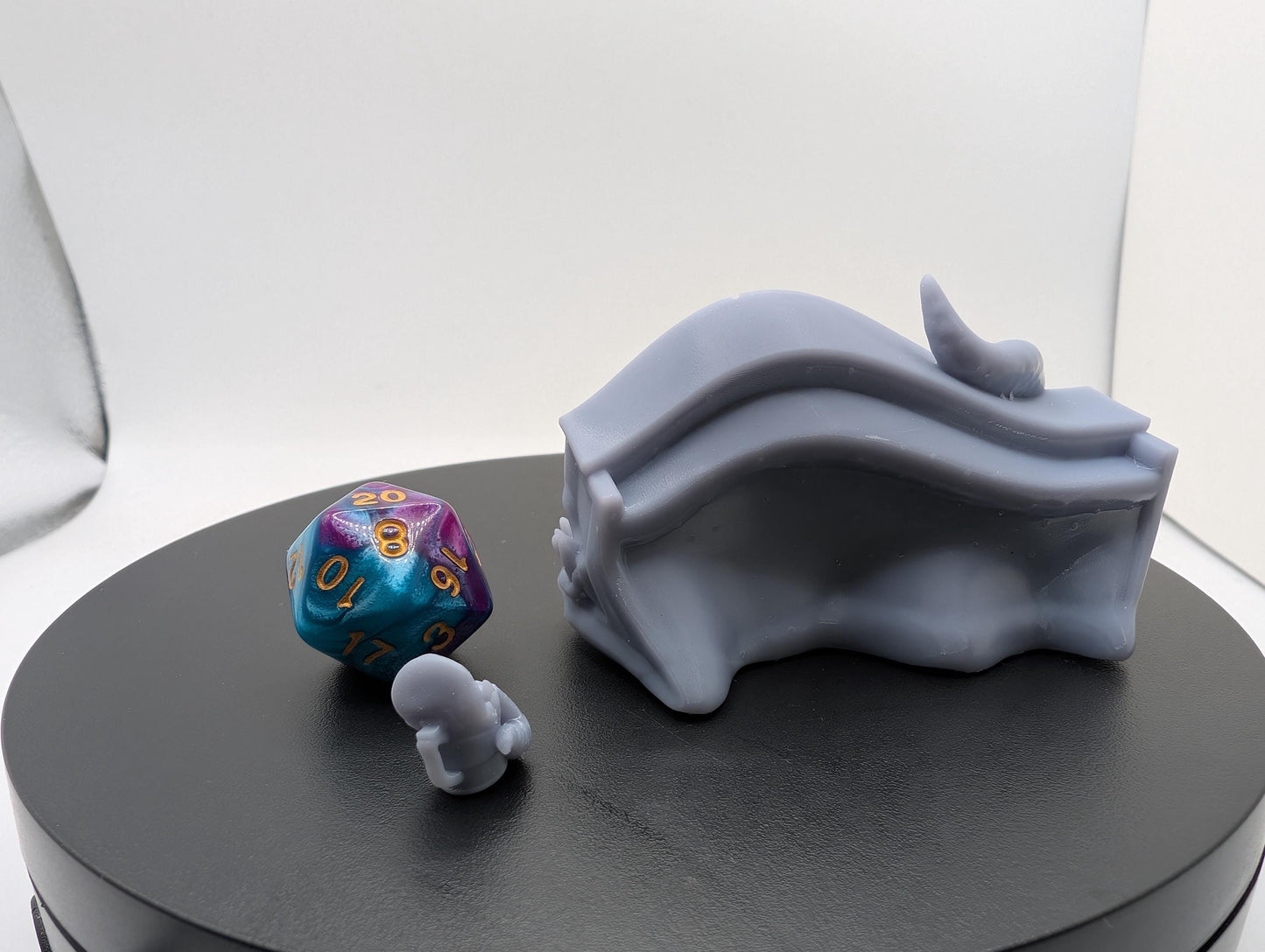 Mimic & Terrain - Tavern Bar and Beer Mug
