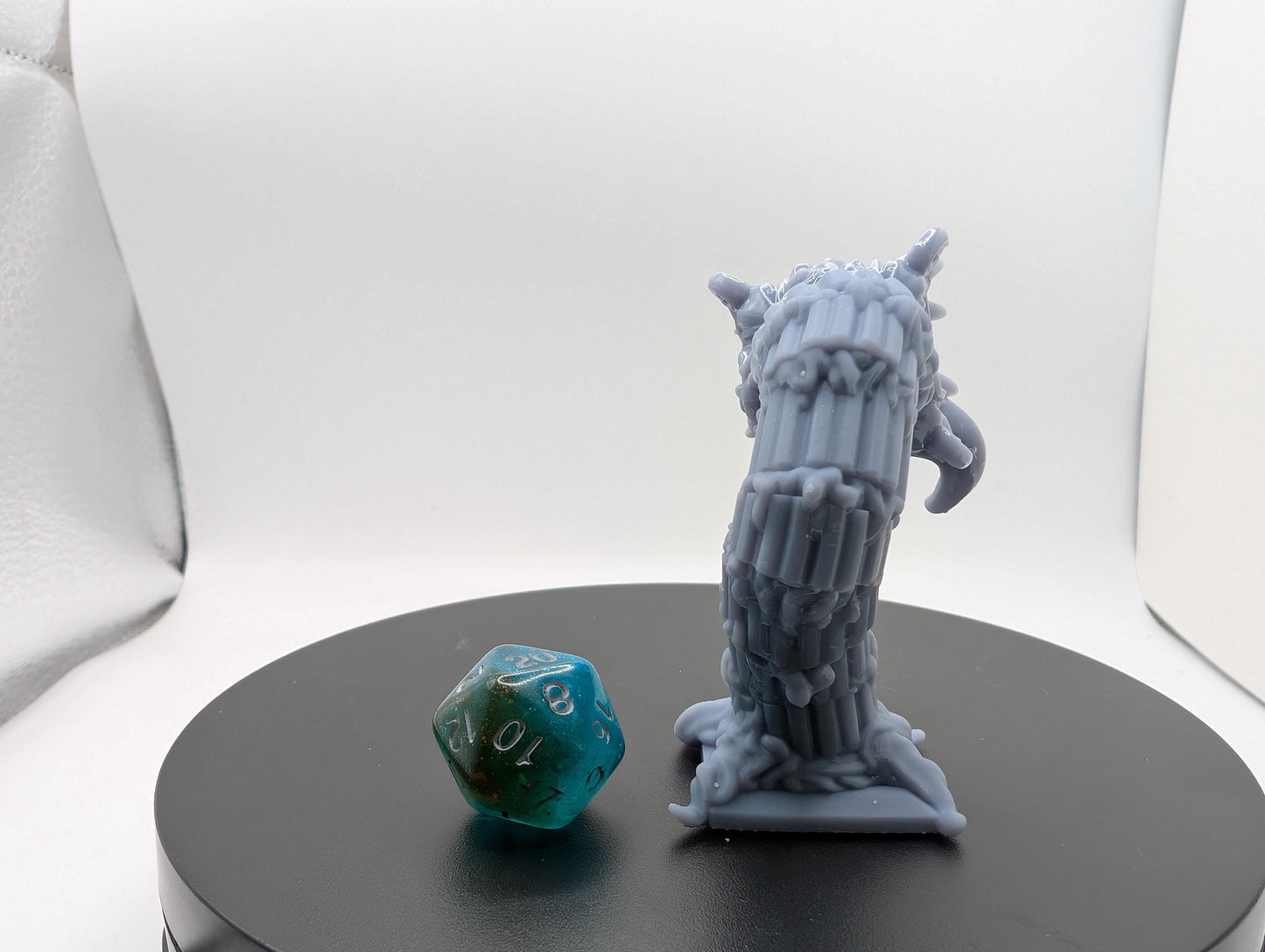 Mimic & Terrain - Stone Column