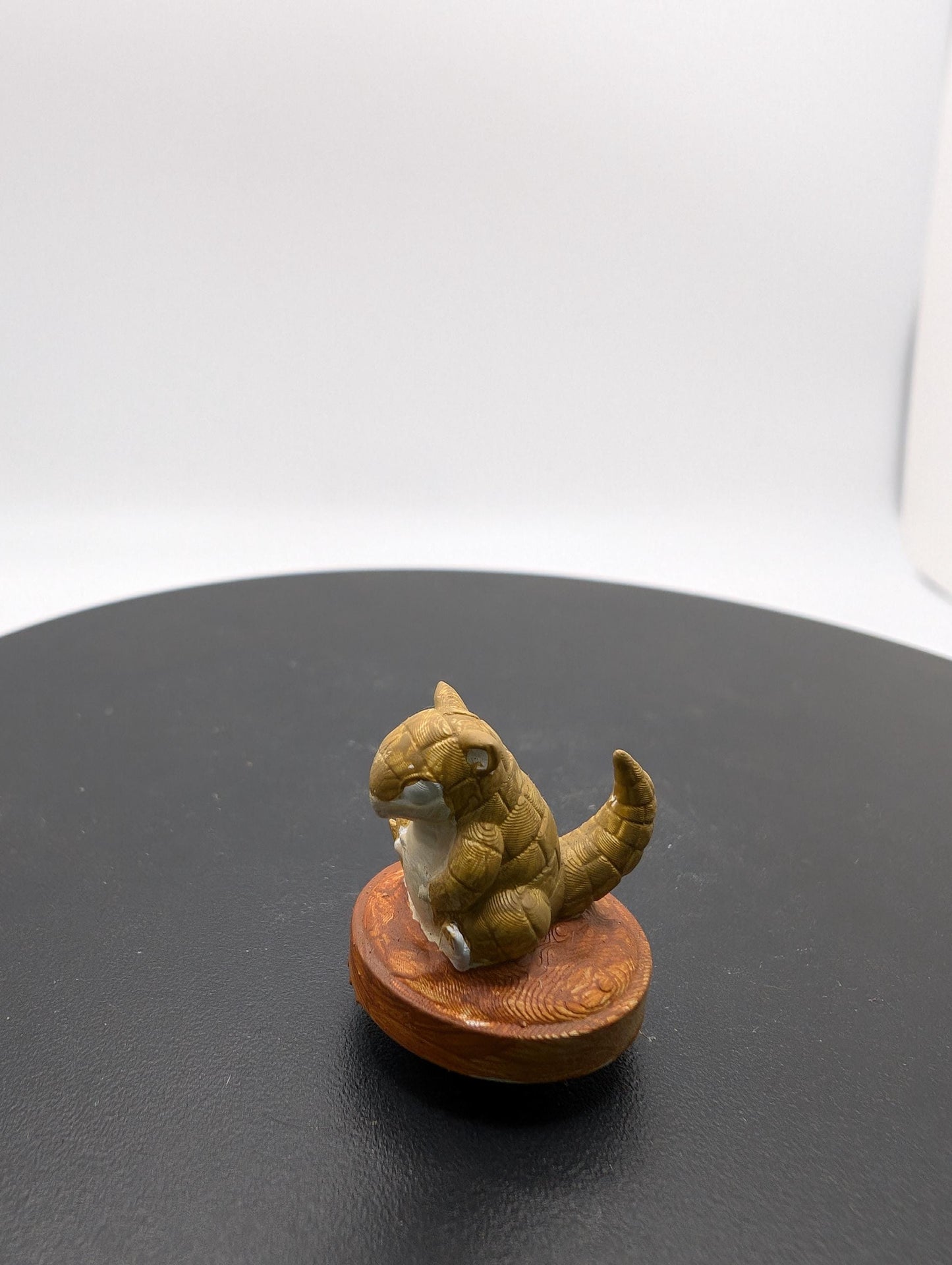 Kaijumon Pangolin