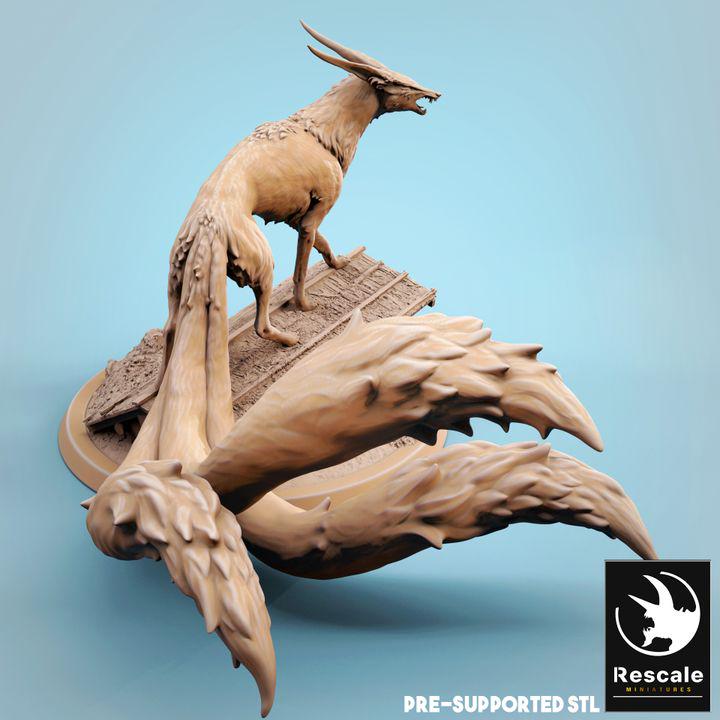 Kitsune Multi-Tailed Fox (3-Tail and 9-Tail Options)